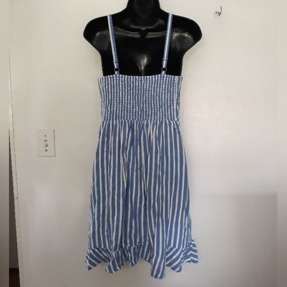 Old Navy striped summer dress - Picture 3 of 6